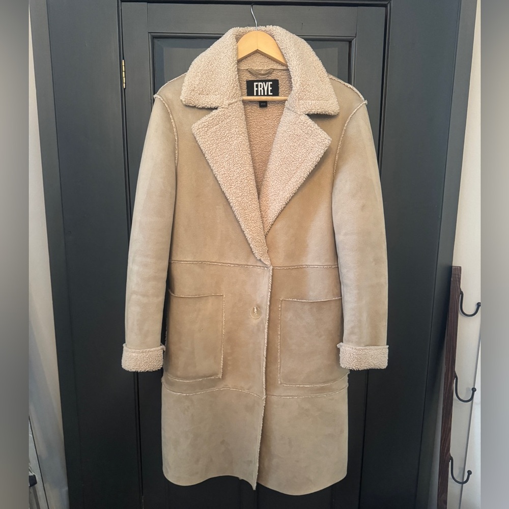 FRYE Women's Lily Faux Shearling Coat